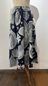 リバーシブルスカート（花柄）